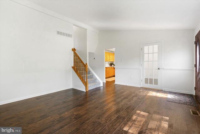 5 ALDEBURGH CT, Baltimore, MD 21237