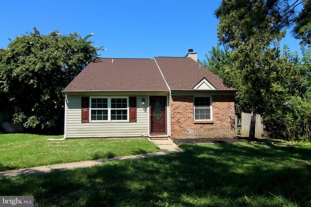 5 ALDEBURGH CT, Baltimore, MD 21237