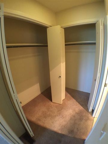 2800 Cole ST 215C, Austin, TX 78705