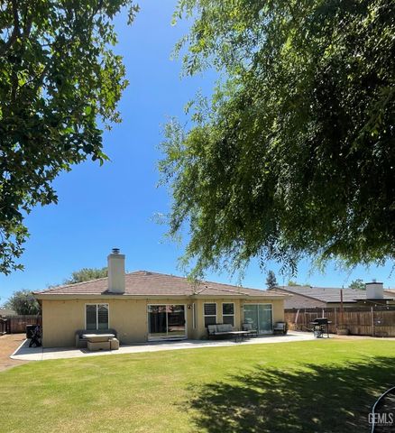 5510 Lombardy Court, Bakersfield, CA 93308