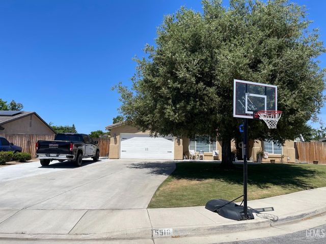 5510 Lombardy Court, Bakersfield, CA 93308