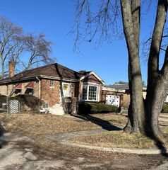 5142 Jarlath Avenue, Skokie, IL 60077