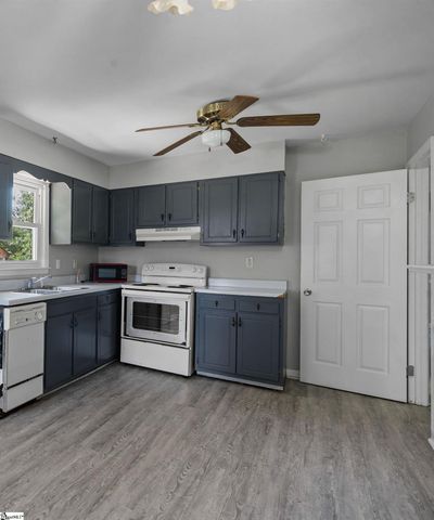 105 Abbotsford Drive, Simpsonville, SC 29681