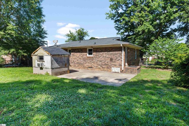 105 Abbotsford Drive, Simpsonville, SC 29681