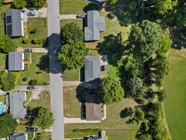 105 Abbotsford Drive, Simpsonville, SC 29681