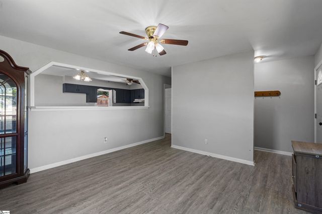 105 Abbotsford Drive, Simpsonville, SC 29681