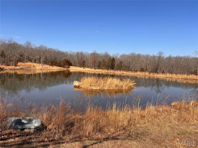 85 Barnicle Chapel Road, Steelville, MO 65565