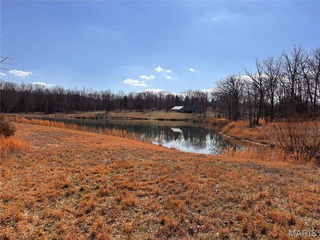 85 Barnicle Chapel Road, Steelville, MO 65565