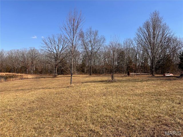 85 Barnicle Chapel Road, Steelville, MO 65565