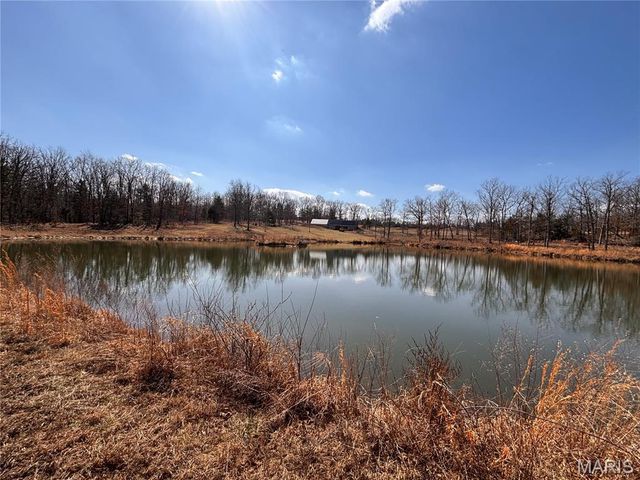 85 Barnicle Chapel Road, Steelville, MO 65565