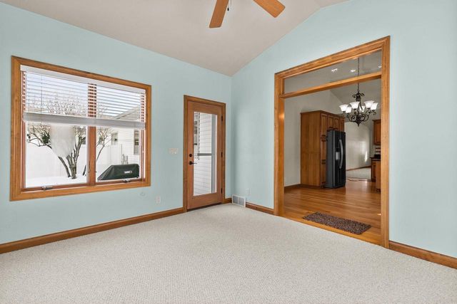 4801 N FALLVIEW LANE, Appleton, WI 54913