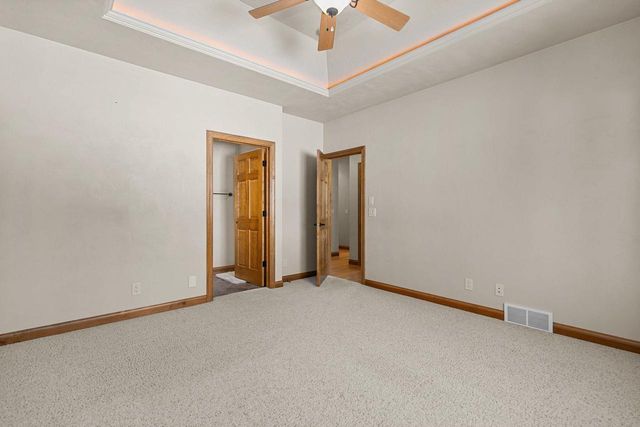 4801 N FALLVIEW LANE, Appleton, WI 54913