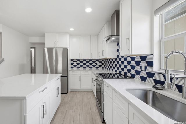 16550 Alwick Ln, San Antonio, TX 78247