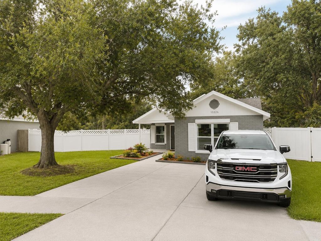 13326 LARAWAY DRIVE, Riverview, FL 33579