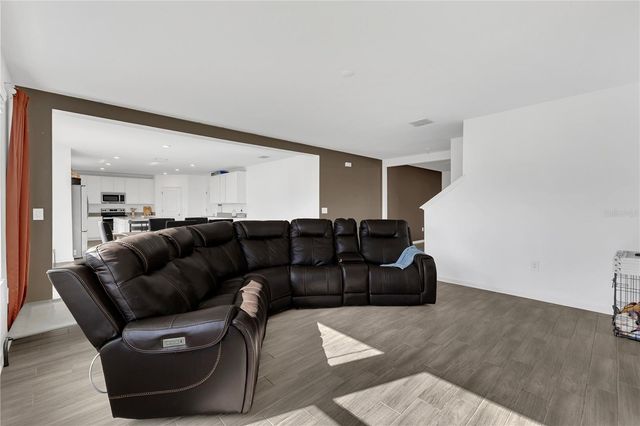 730 HITCH LOOP, St Cloud, FL 34772