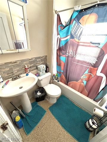 3309 E 137th Street, Cleveland, OH 44108