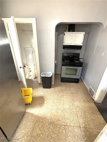 3309 E 137th Street, Cleveland, OH 44108