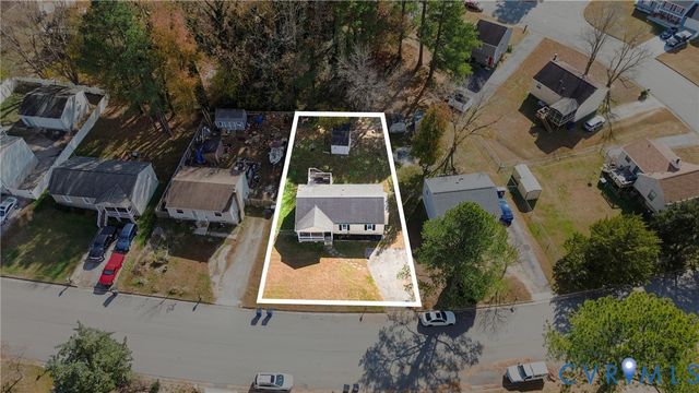 2909 Tinstree Dr, Colonial Heights, VA 23834