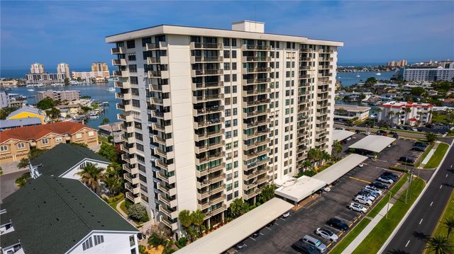 400 ISLAND WAY 212, Clearwater Beach, FL 33767