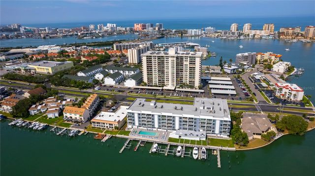 400 ISLAND WAY 212, Clearwater Beach, FL 33767