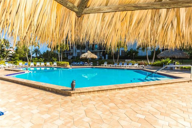 400 ISLAND WAY 212, Clearwater Beach, FL 33767