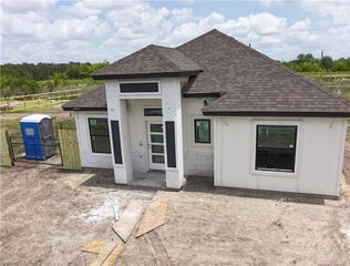 2441 Via Roma Road, Weslaco, TX 78596