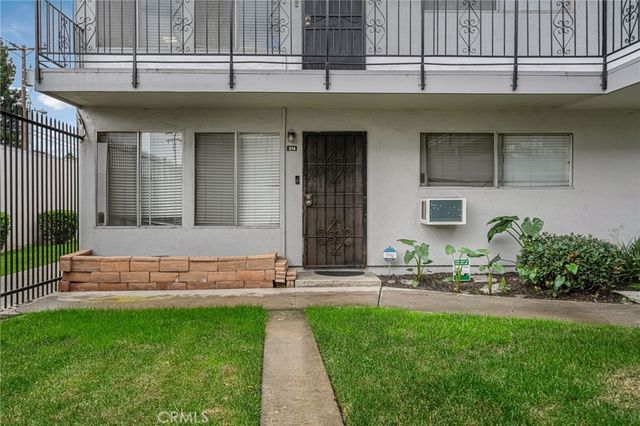 5530 Ackerfield 314, Long Beach, CA 90805