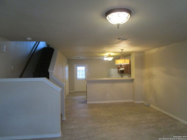 103 Autumn Pass, San Antonio, TX 78245