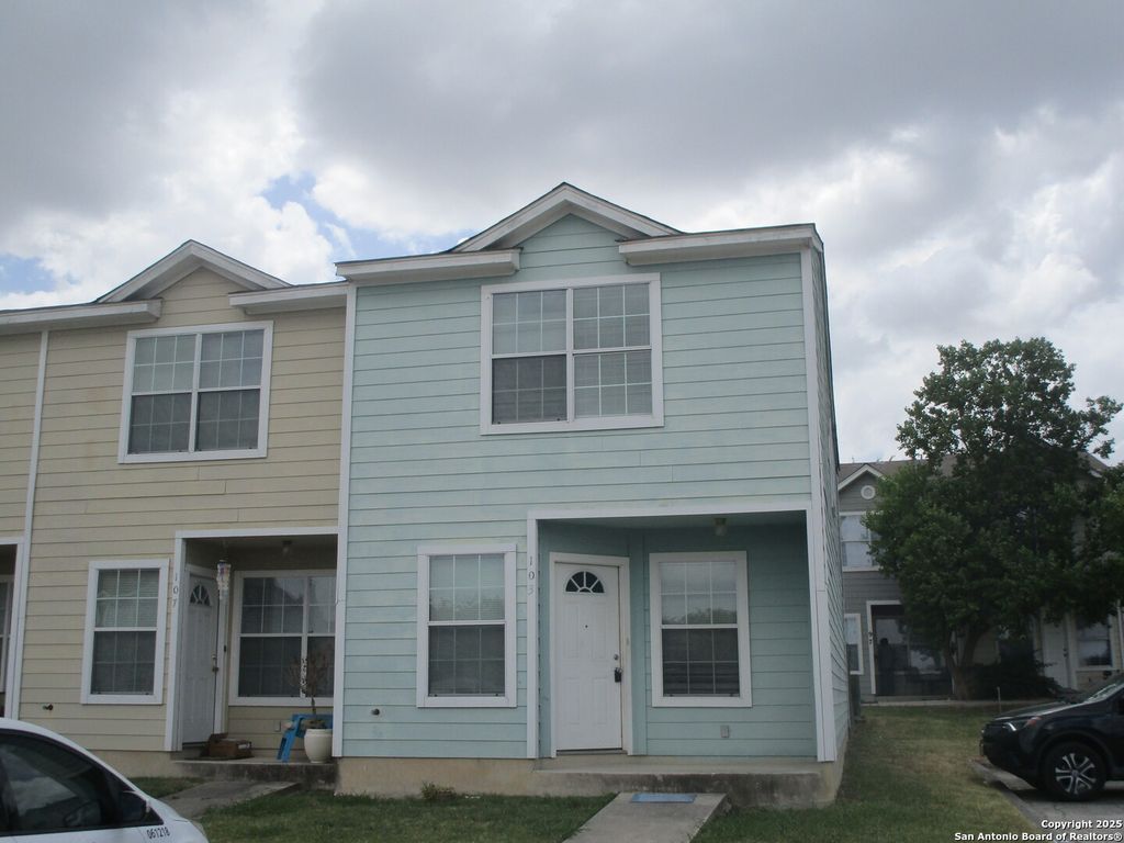103 Autumn Pass, San Antonio, TX 78245
