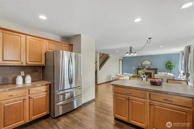7304 284th Street NW, Stanwood, WA 98292