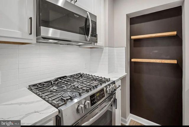 109 BLOOMSBERRY ST, Baltimore, MD 21230