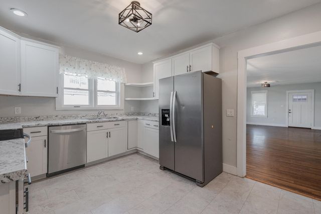 703 Julian Street, Rossville, GA 30741