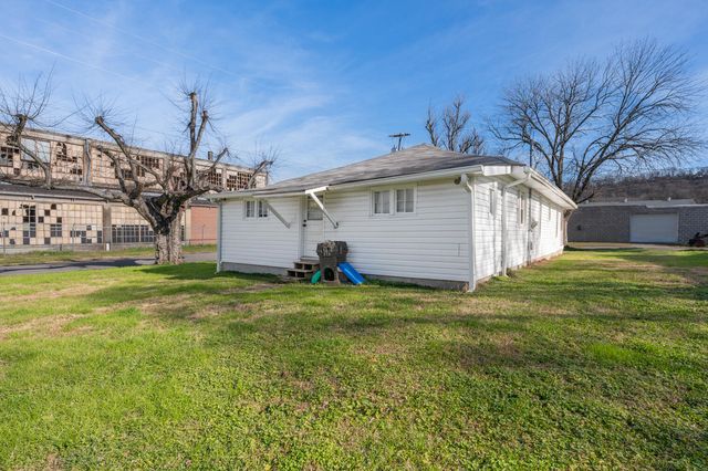 703 Julian Street, Rossville, GA 30741