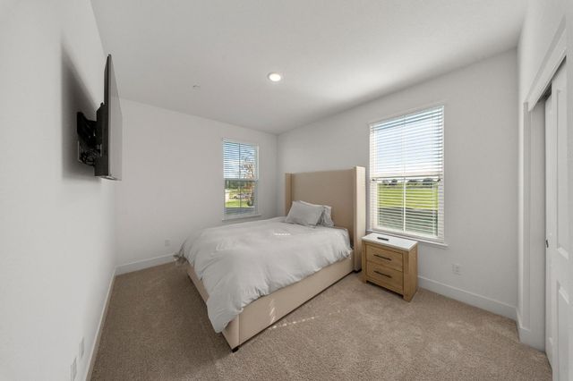 1946 Carmel Ranch Cir, Oakdale, CA 95361