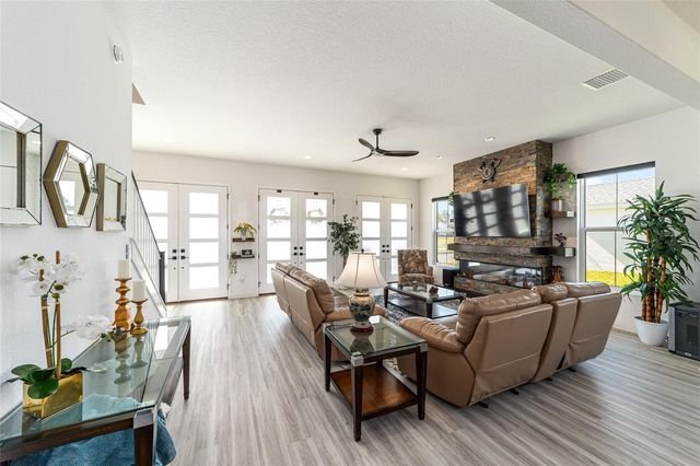 2577 ZAWACKI PATH, Middleton, FL 34762