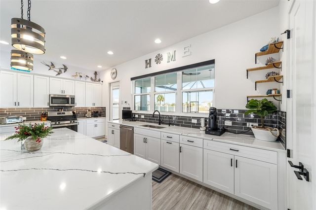 2577 ZAWACKI PATH, Middleton, FL 34762