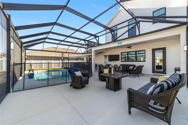 2577 ZAWACKI PATH, Middleton, FL 34762