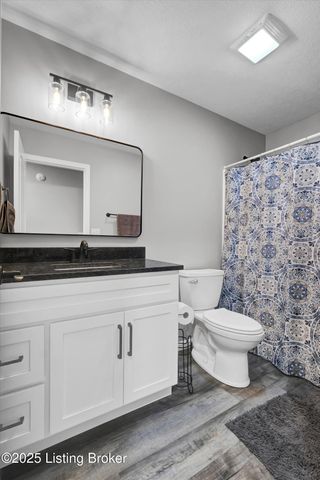 213 Otter Creek Rd, Vine Grove, KY 40175