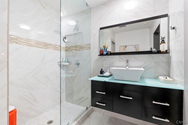 429 North Franklin Street 211, Syracuse, NY 13204