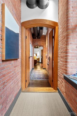 429 North Franklin Street 211, Syracuse, NY 13204