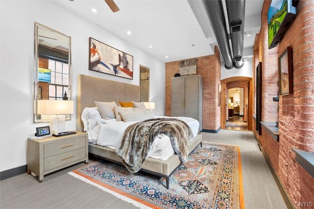 429 North Franklin Street 211, Syracuse, NY 13204