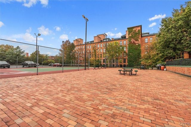 429 North Franklin Street 211, Syracuse, NY 13204