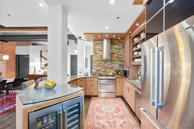 429 North Franklin Street 211, Syracuse, NY 13204