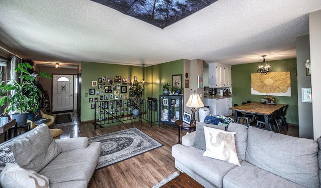 1142 Cheery Lane NE, Columbia Heights, MN 55421