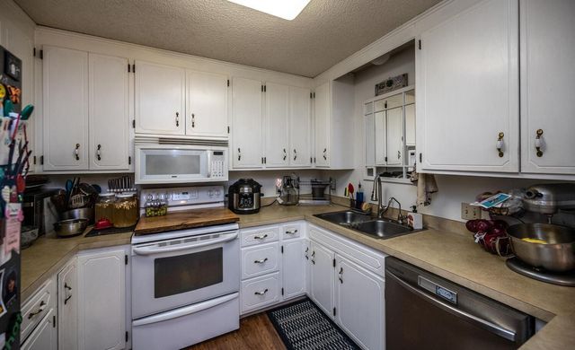 1142 Cheery Lane NE, Columbia Heights, MN 55421