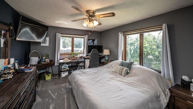 1142 Cheery Lane NE, Columbia Heights, MN 55421