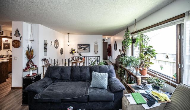 1142 Cheery Lane NE, Columbia Heights, MN 55421