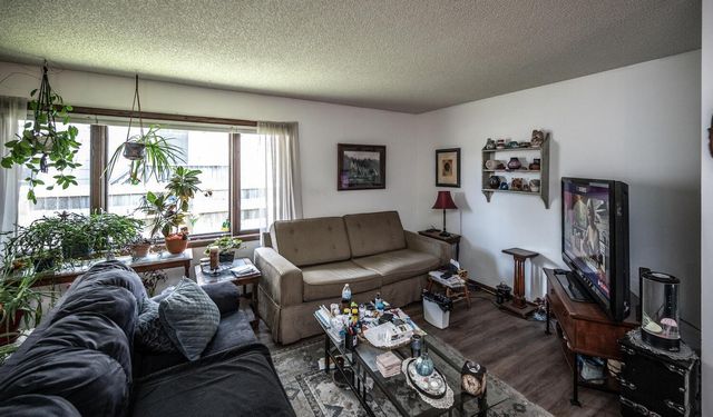 1142 Cheery Lane NE, Columbia Heights, MN 55421