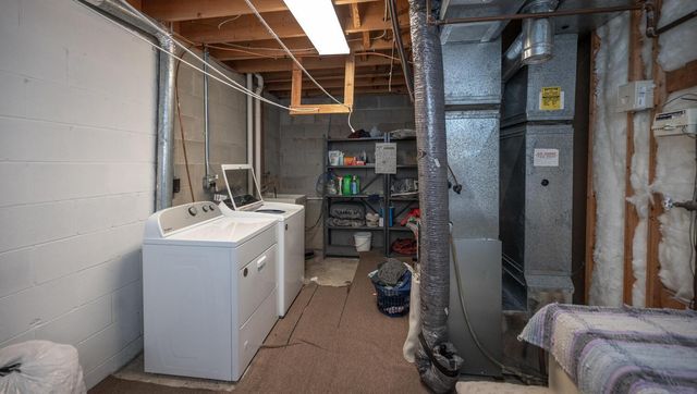 1142 Cheery Lane NE, Columbia Heights, MN 55421