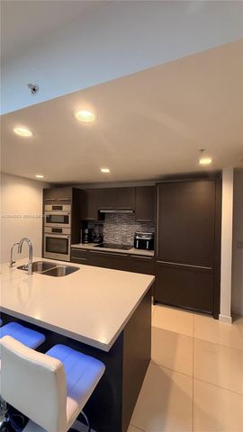 7661 NW 107th Ave 206, Doral, FL 33178